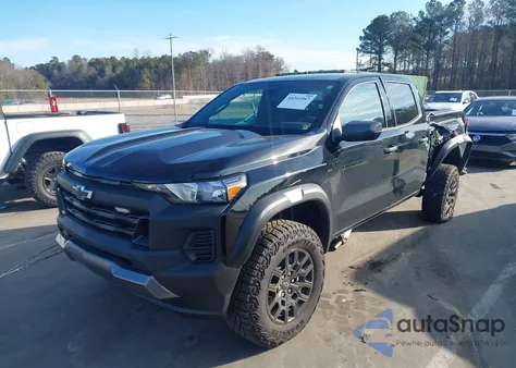 2025 Chevrolet Colorado 4Wd Trail Boss z USA, uszkodzony, nr VIN 1GCPTEEK8S1109784